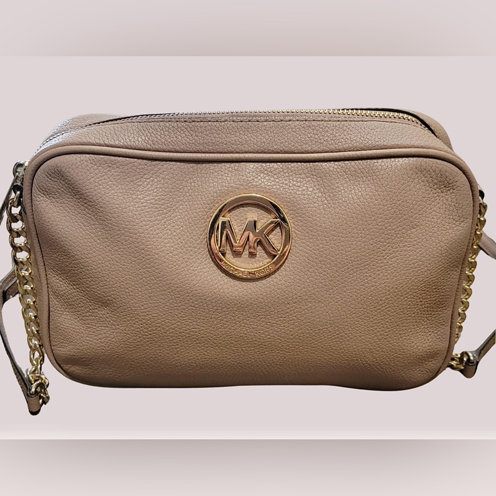 Michael Kors Mauve Bag with Gold Logo